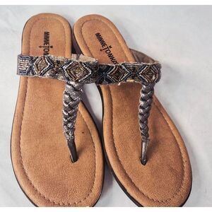 Minnetonka flip flops